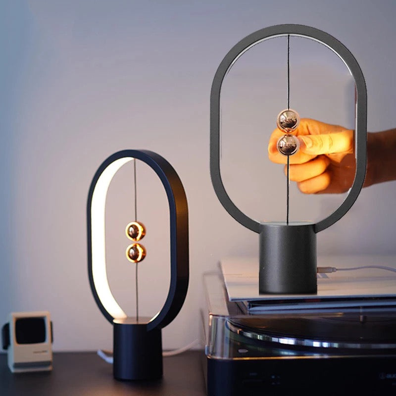 Magnetic Balance Light