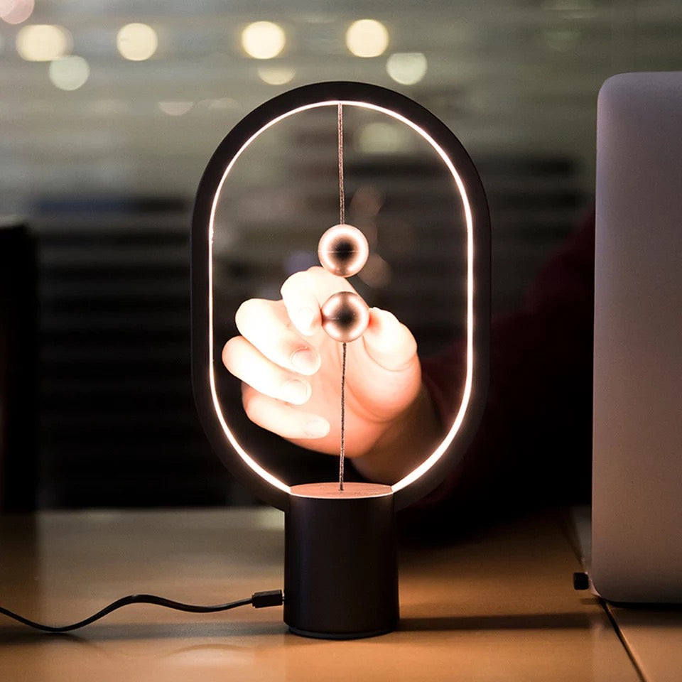 Magnetic Balance Light